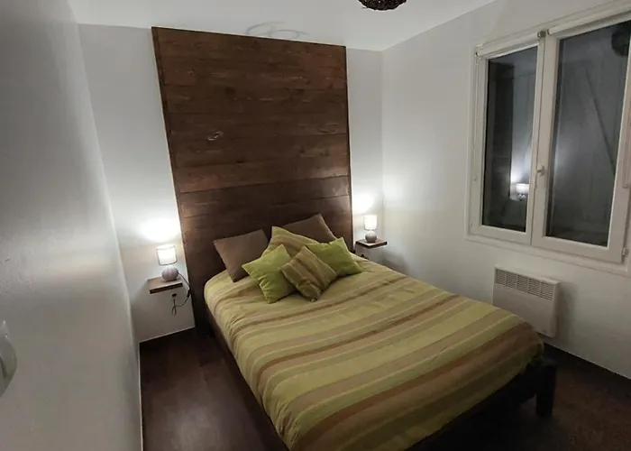 Casa vacanze Calme à 900m De La Et 700m Centre